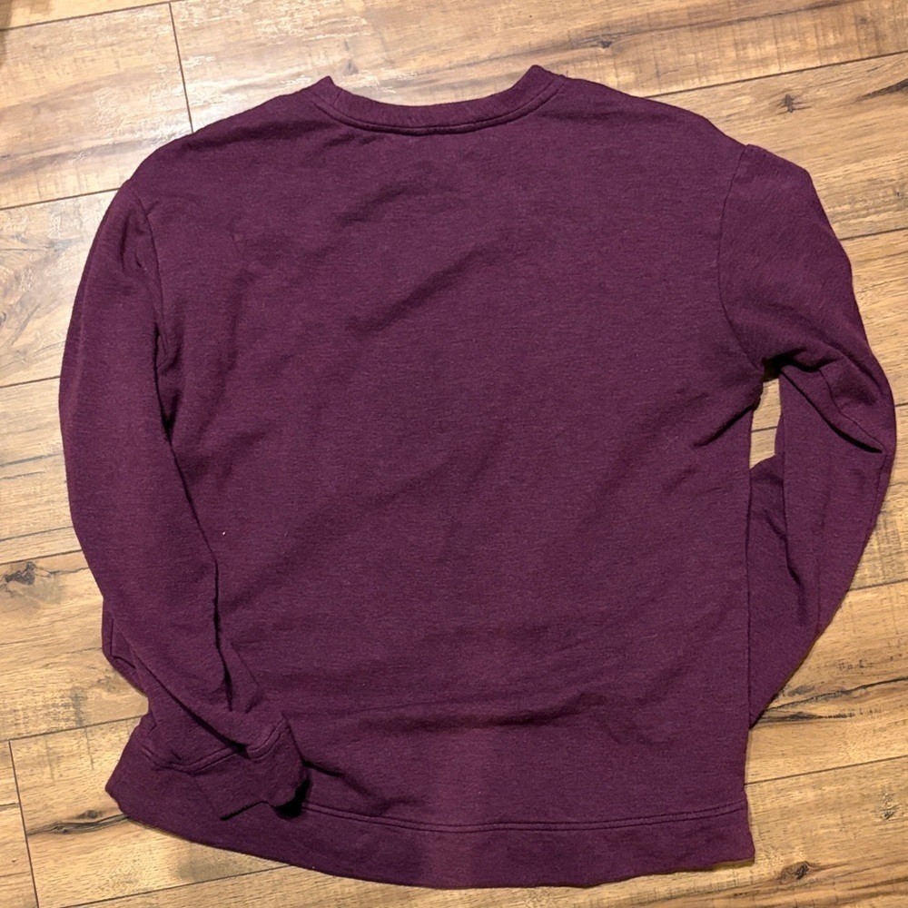Orvis Burgundy Crewneck Sweater - Picture 3 of 3